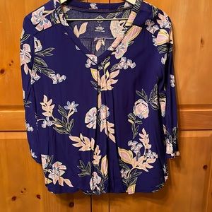 Women’s Floral Blouse